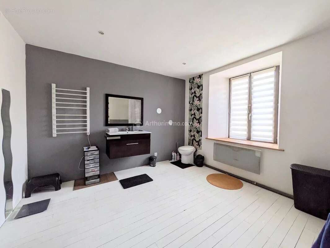 Maison à GEMONVILLE