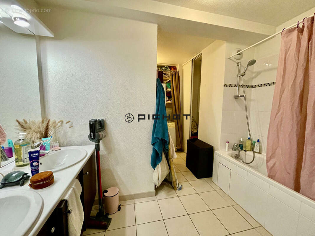 Appartement à DAMMARIE-LES-LYS