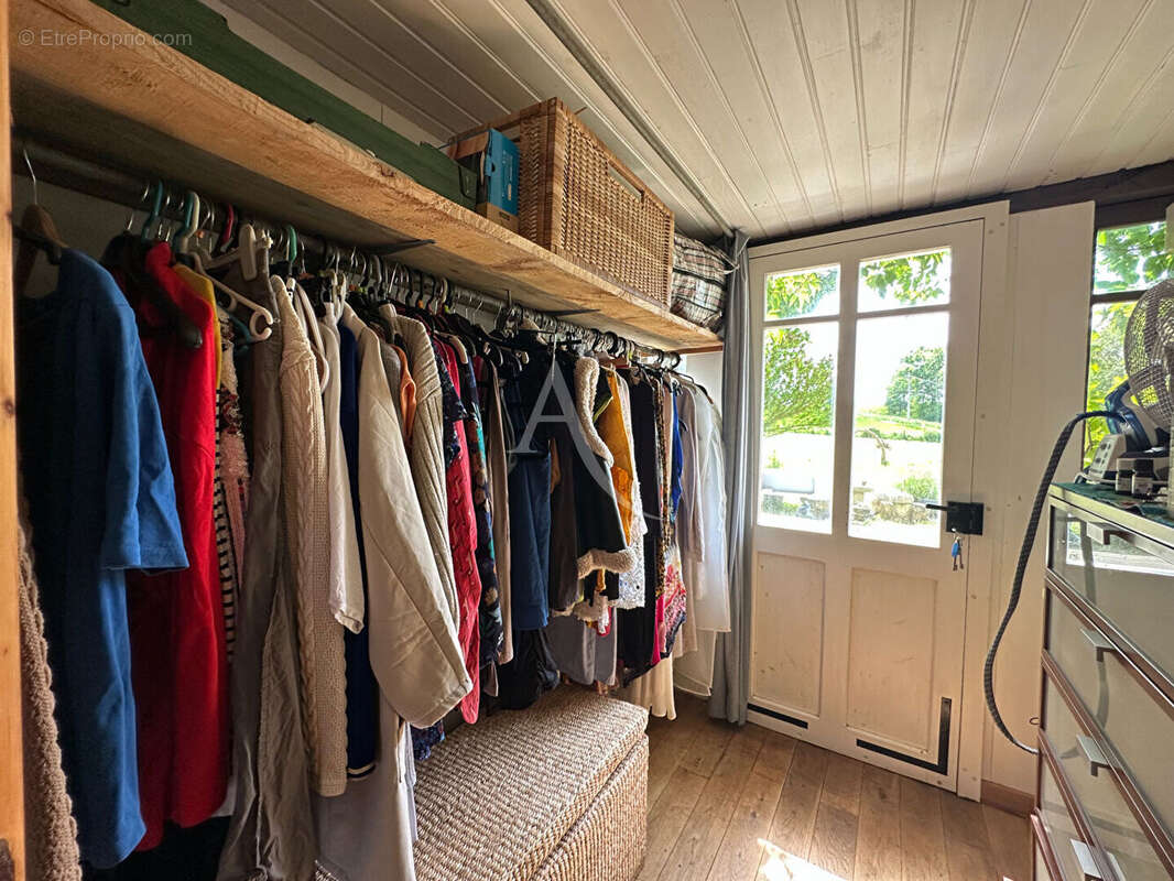 Maison à VALLIERES-LES-GRANDES