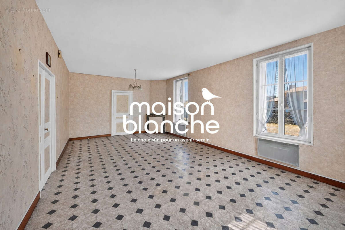 Maison 127 m² à Vancais  - photo 6