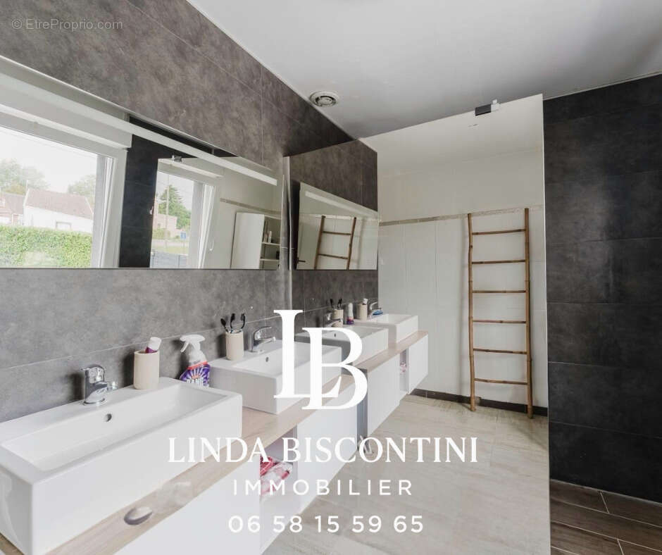 Maison à SALLAUMINES