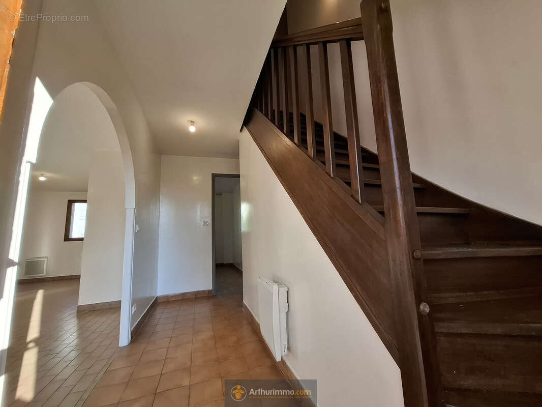Maison à COULOMMIERS