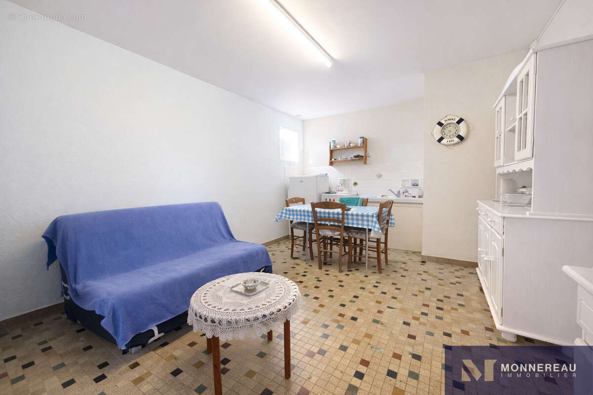 Maison à MESCHERS-SUR-GIRONDE