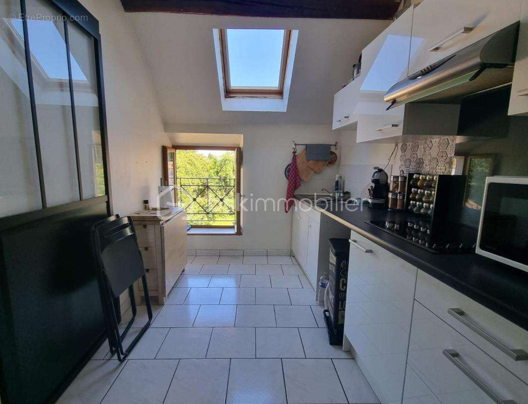 Appartement à REBAIS