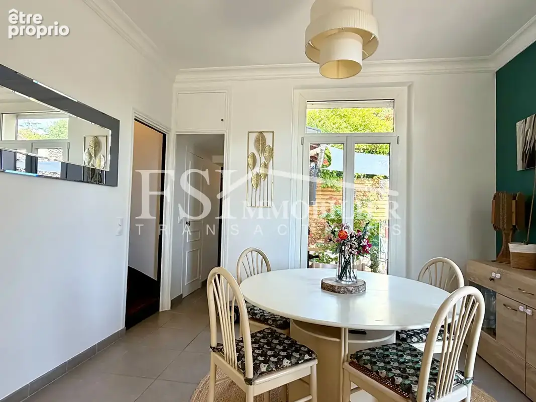 Maison Saint Prix 5 pièces -118 m2 - Belle vue - Vieux village - photo 4