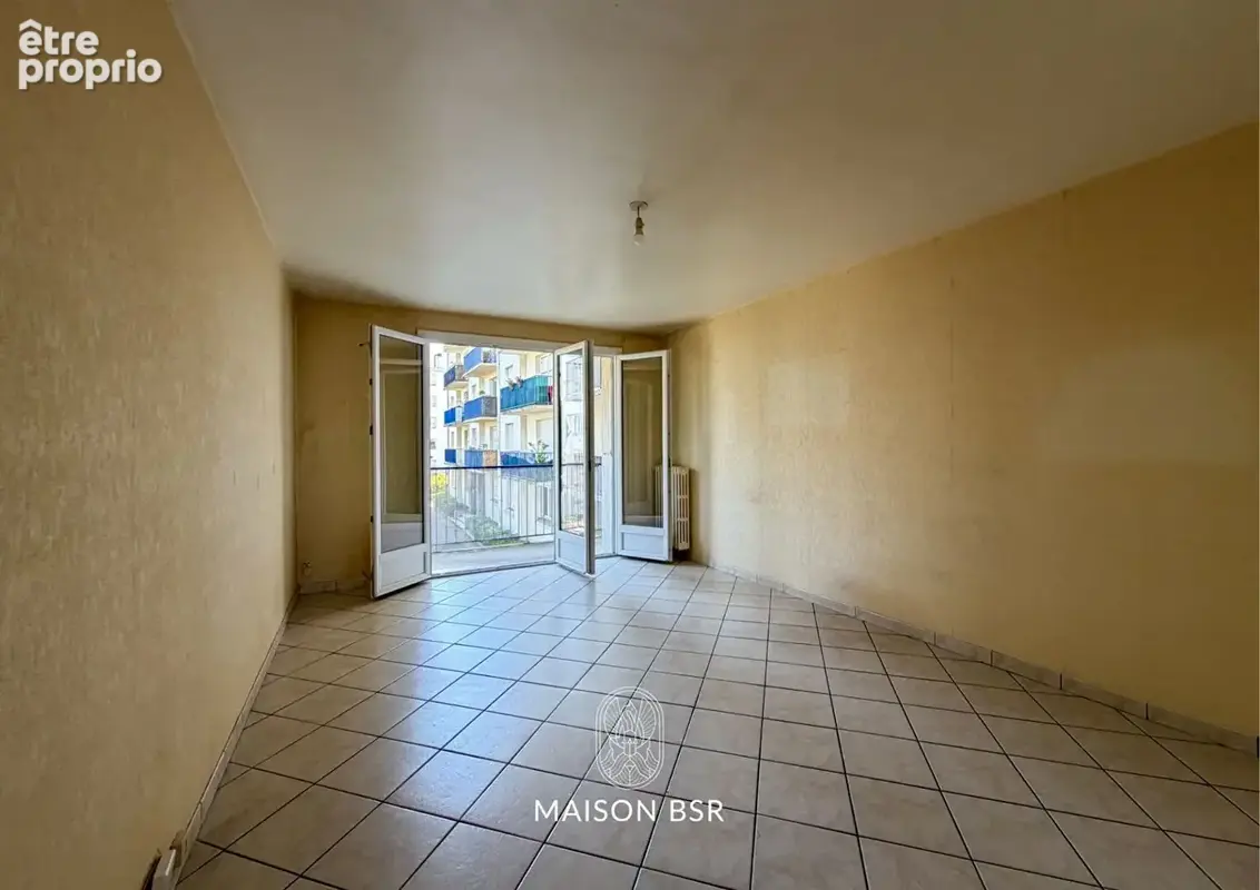 Appartement Nantes 4 pièces 76  m2 avec balcon et parking. - photo 2