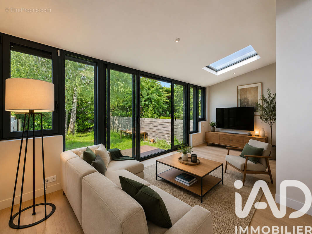Maison 118 m² à Suresnes  - photo 3