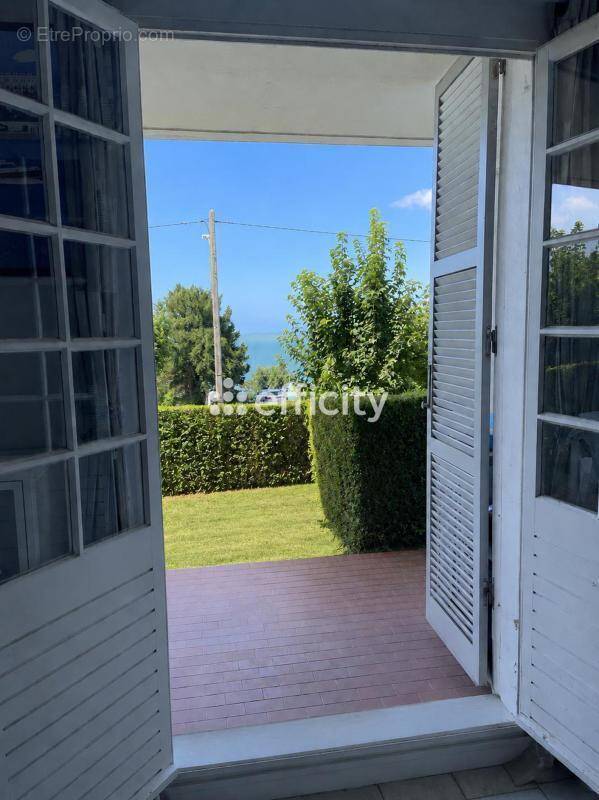 Appartement à TROUVILLE-SUR-MER