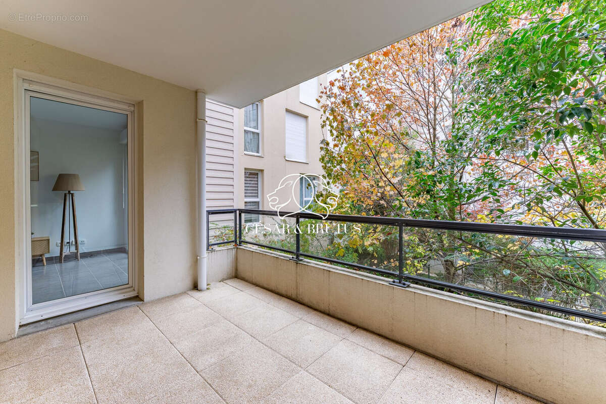 Appartement à TASSIN-LA-DEMI-LUNE