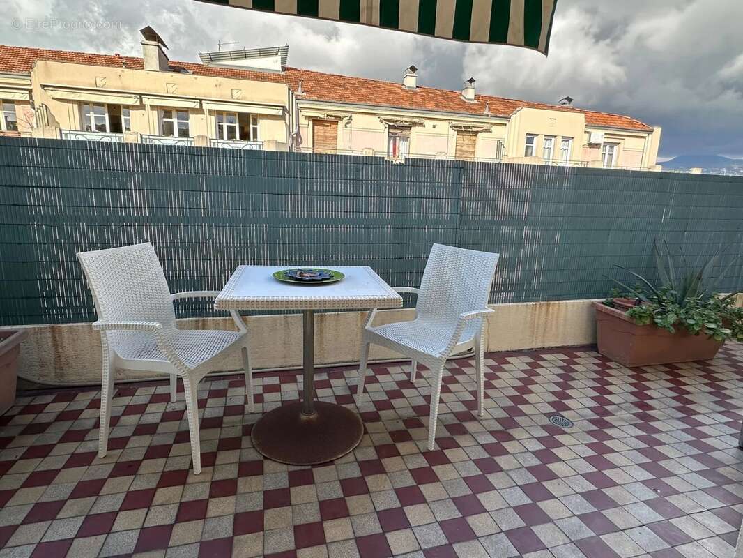 Appartement à NICE