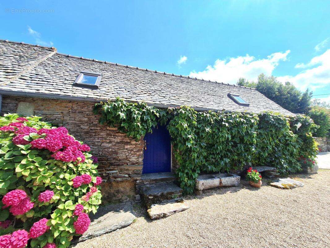Maison à LOCQUIREC