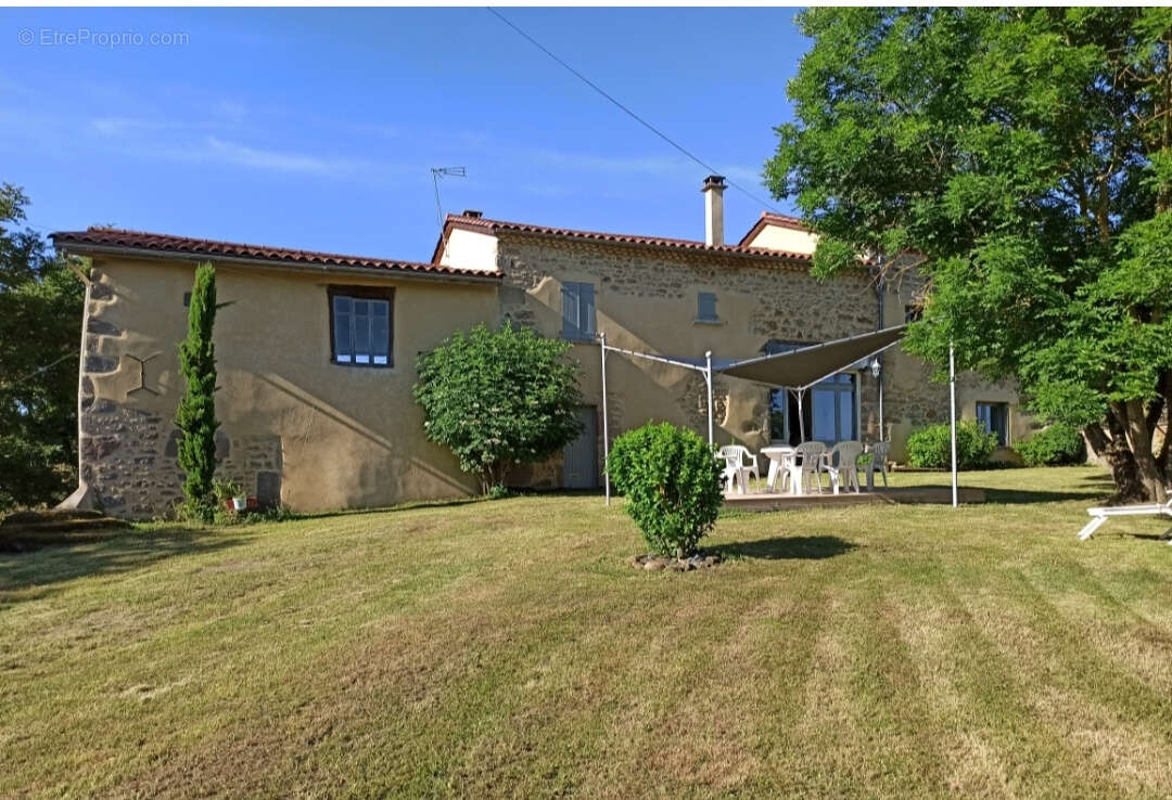 Maison à SAINT-FLOUR