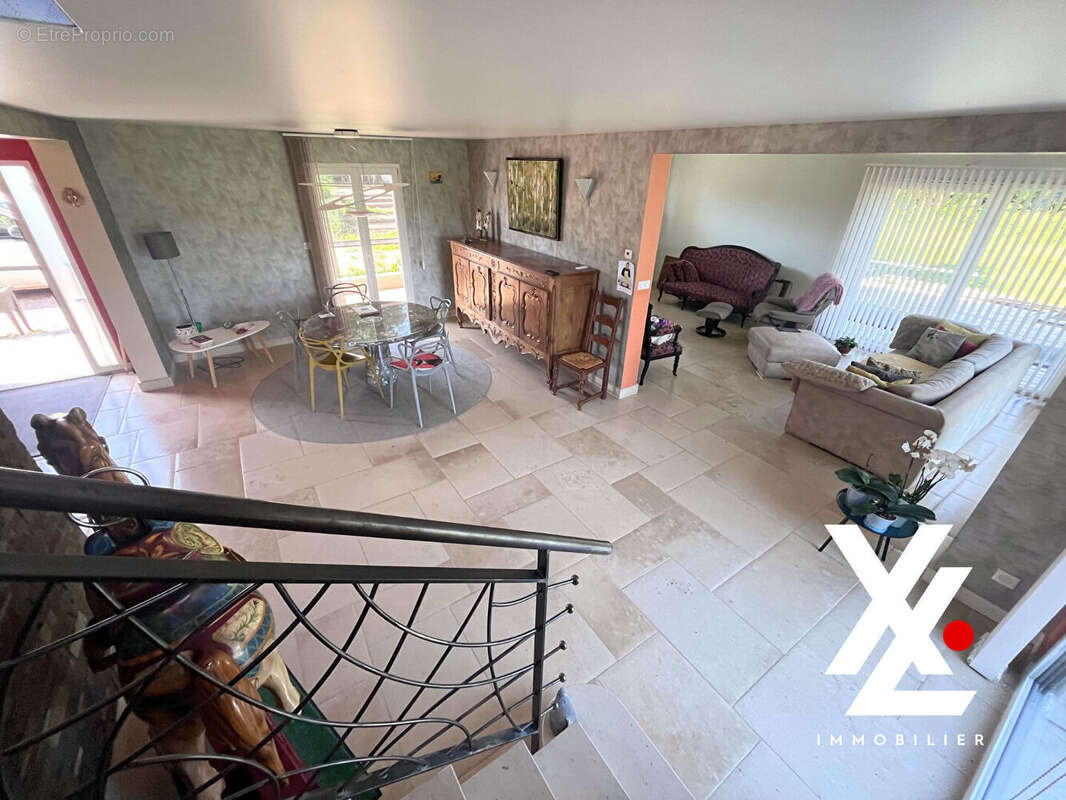 Maison / Villa - photo 2