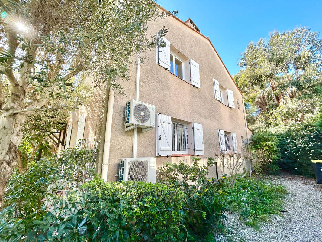 Autre à PERPIGNAN