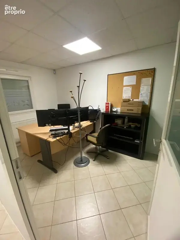 Appartement 200 m² à Calais  - photo 6