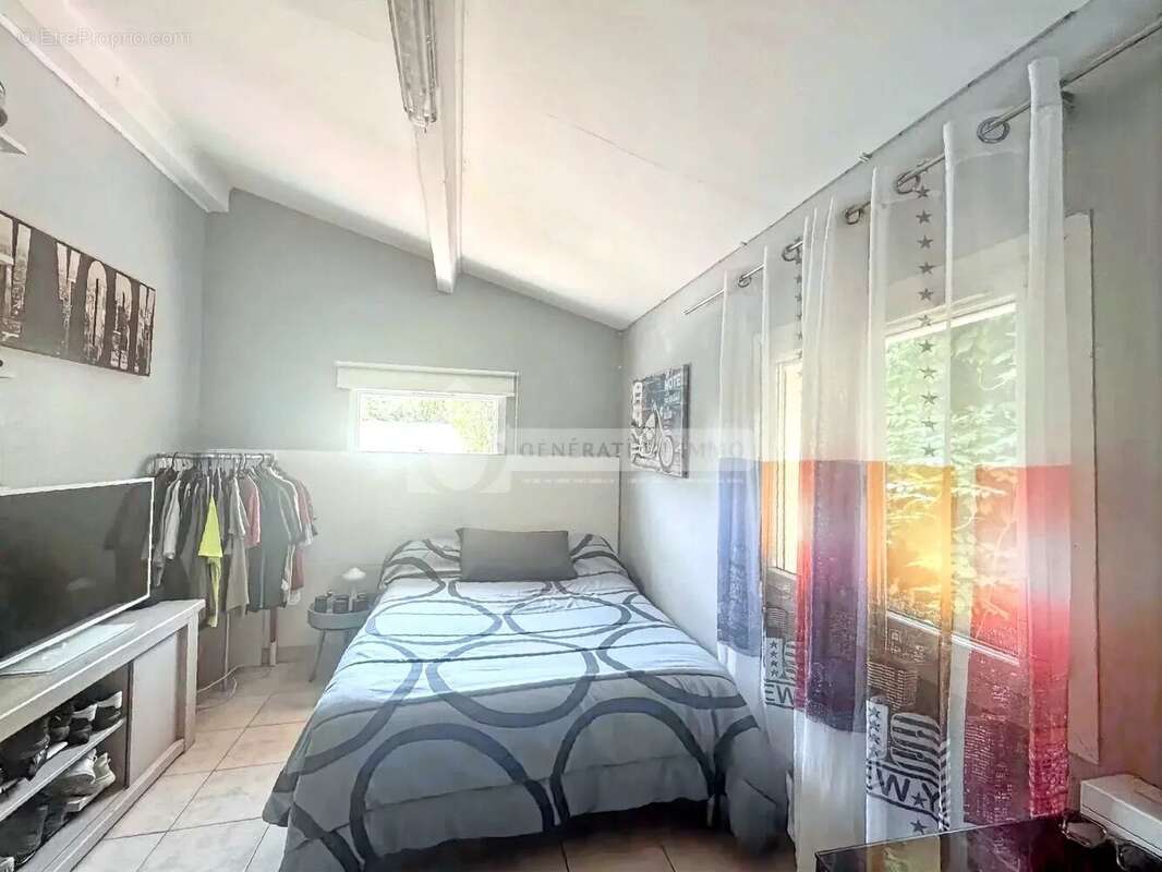 Maison à SAINT-MARTIN-DE-CRAU