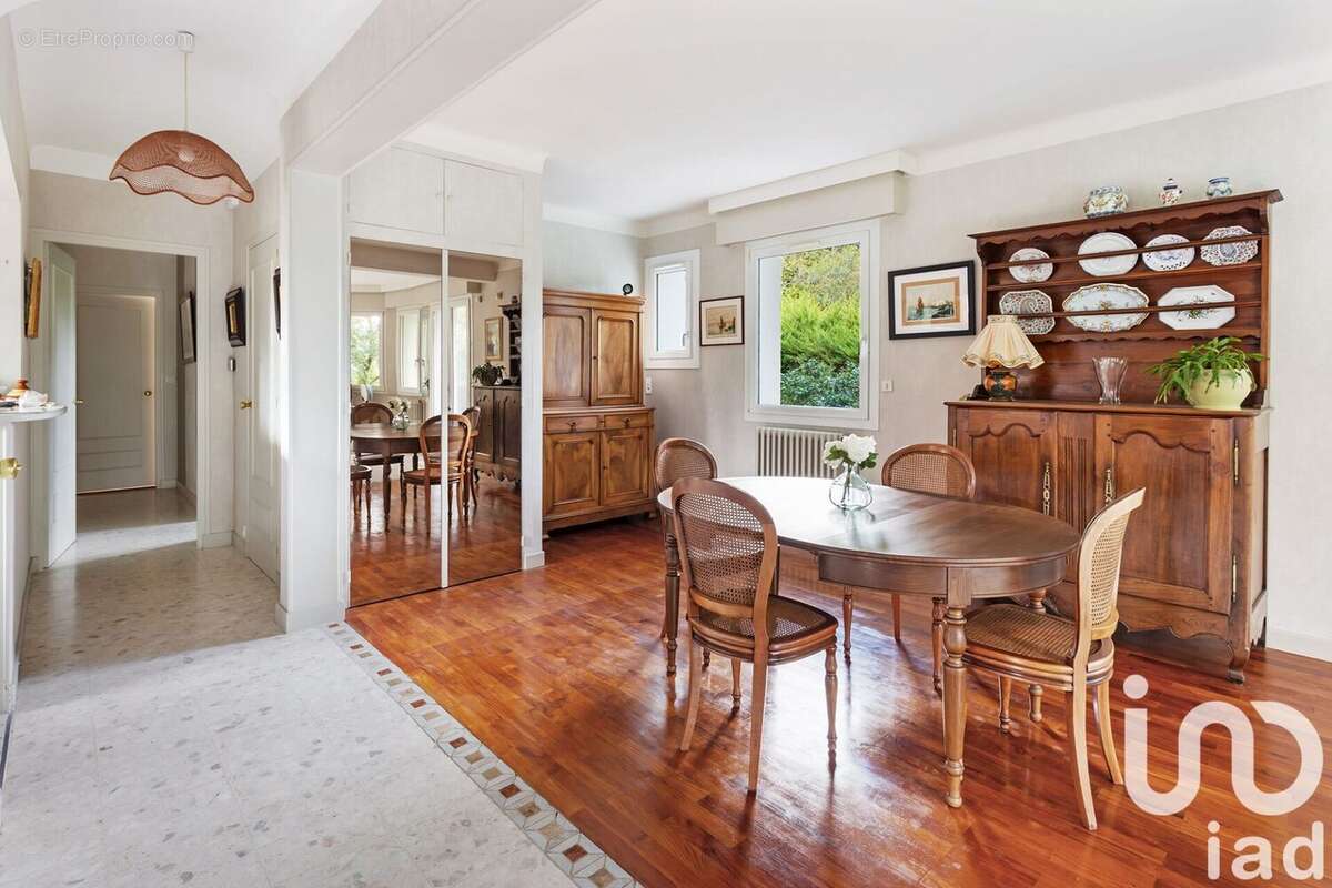 Photo 8 - Maison à SAINT-ETIENNE-DE-MONTLUC