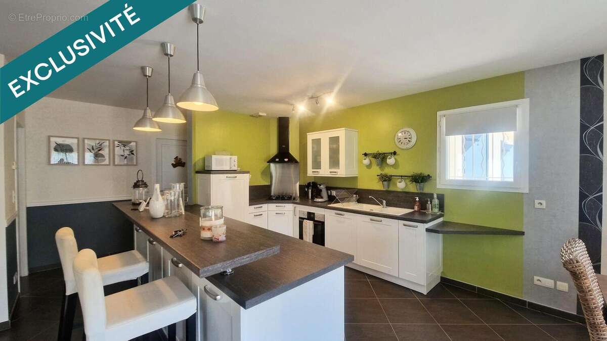Maison 119 m² à Argenton  - photo 5