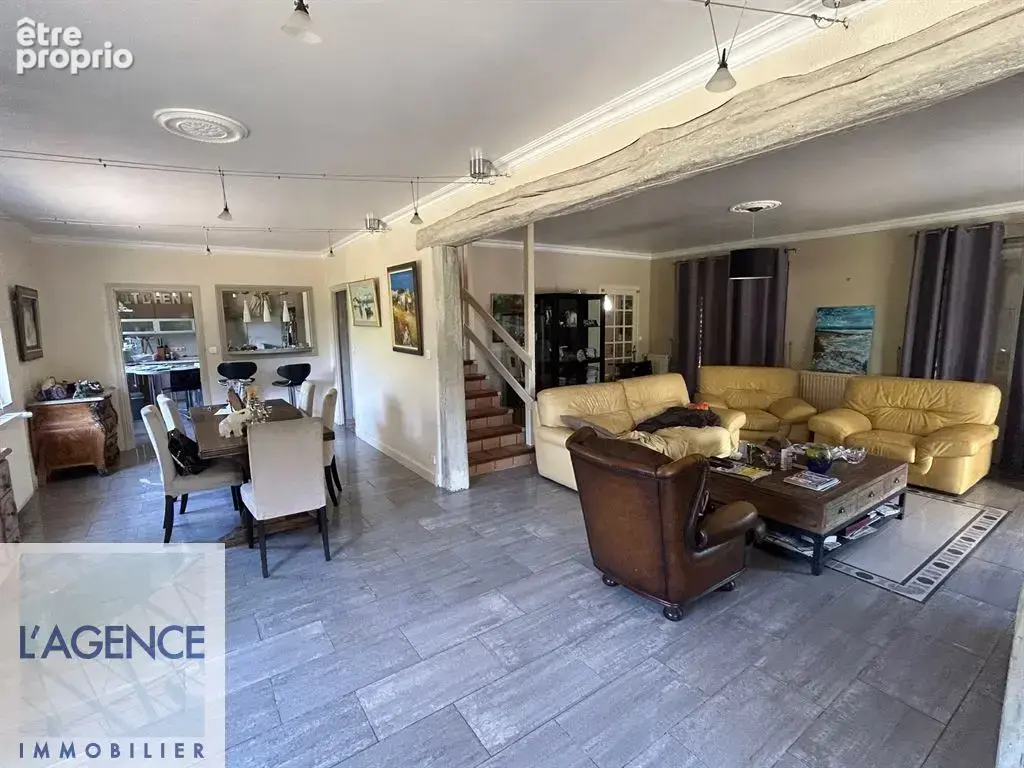 Maison 7 pièces 192 m² à vendre à Braine (02220) - photo 2