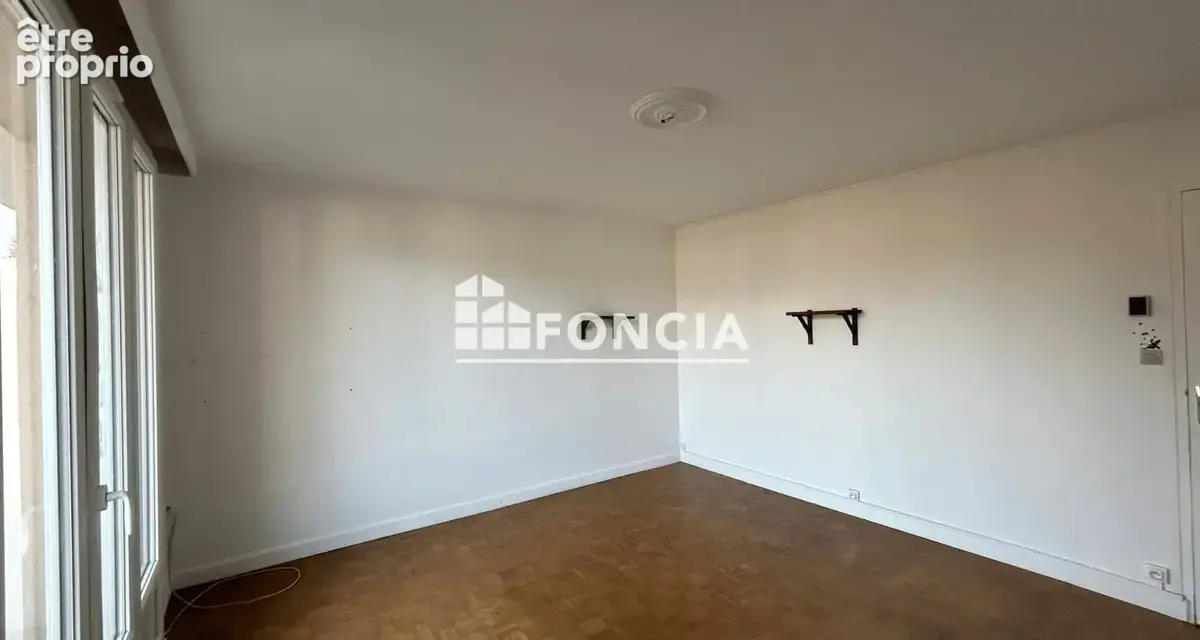 À saisir ! Appartement 4 pièces de 67 m² avec balcon et cave - photo 3
