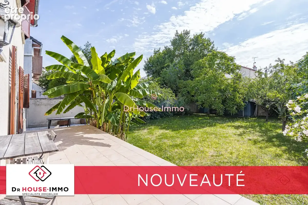Maison 158 m² à Gagny  - photo 2