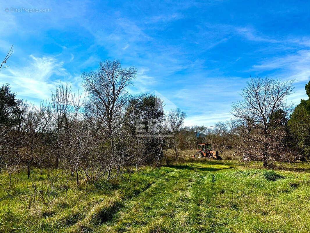 Maison à LE CANNET-DES-MAURES
