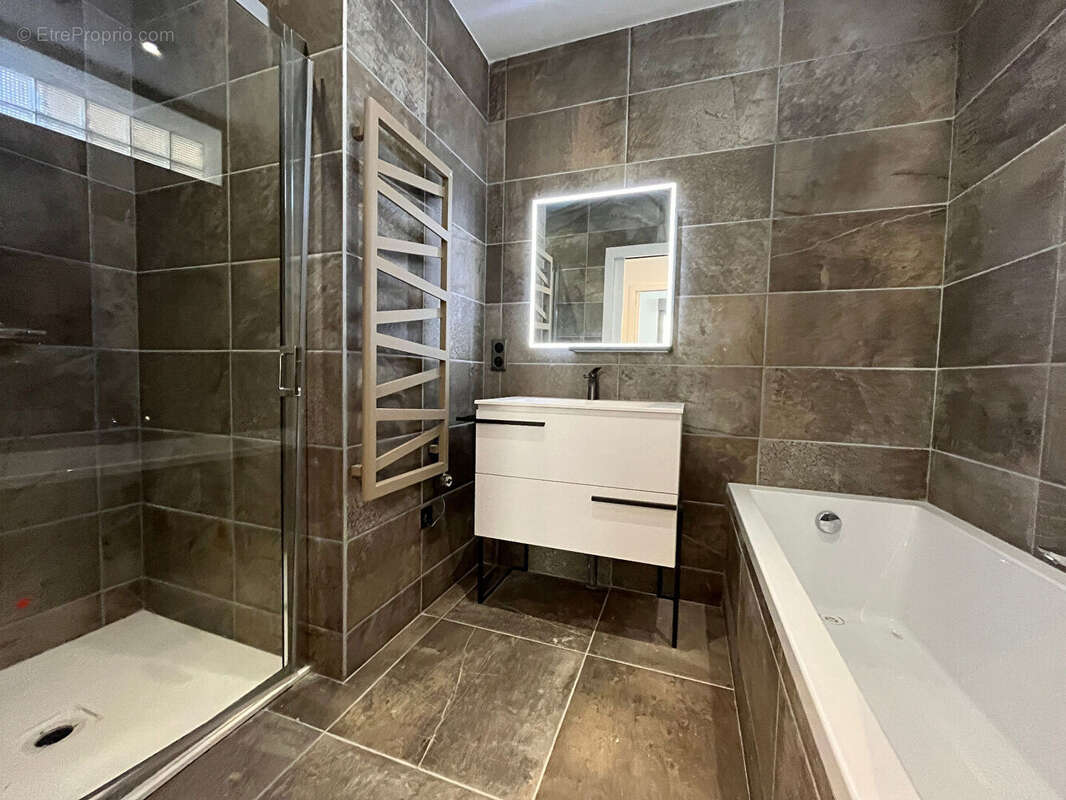 Appartement à CHATEAURENARD