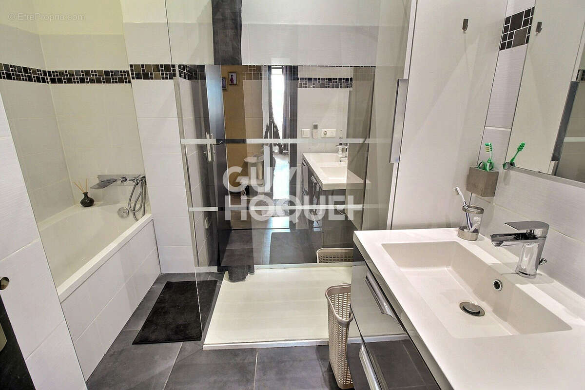 Appartement à AJACCIO