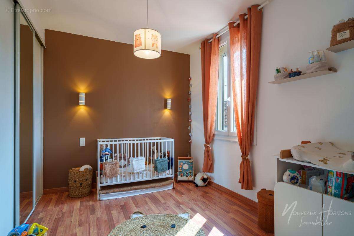 Maison 138 m² à Limoges  - photo 9