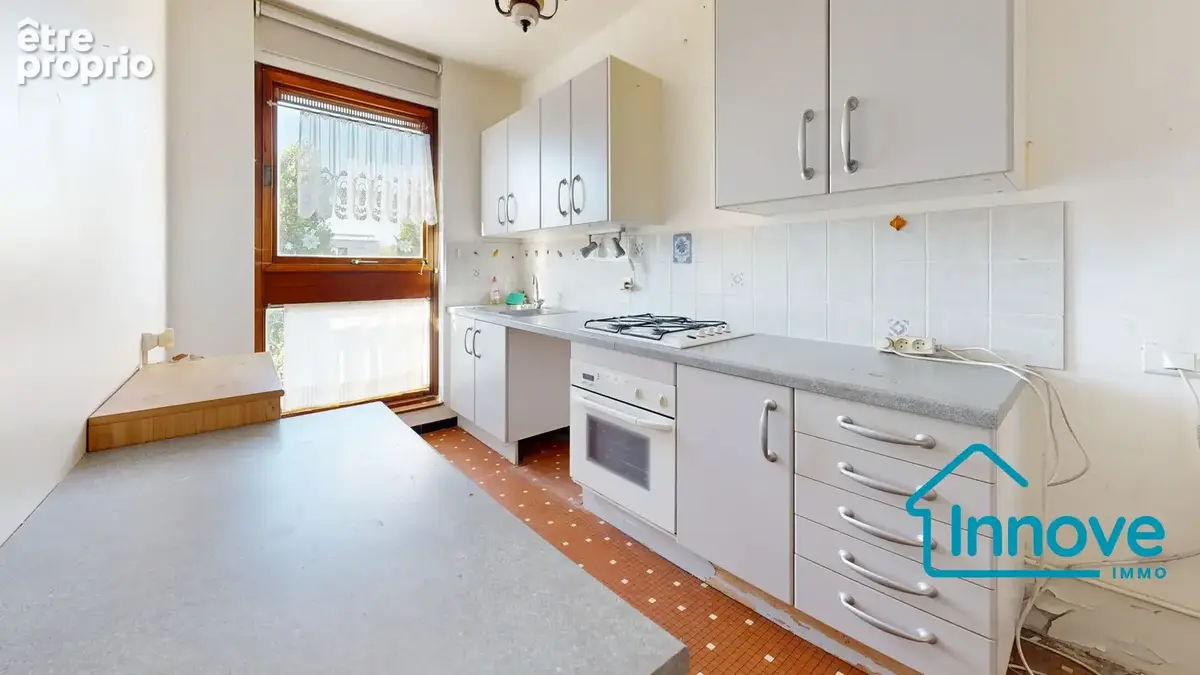 Appartement 64 m² à Rocquencourt  - photo 9