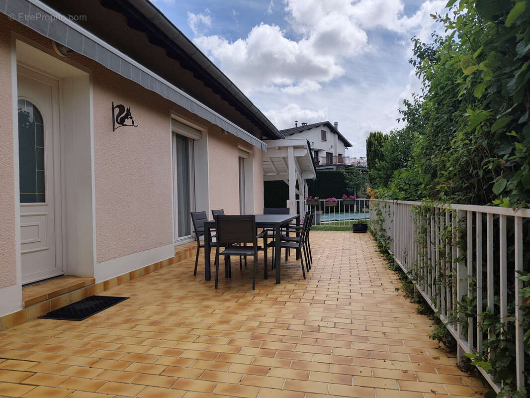 Maison à VILLETTE-D'ANTHON