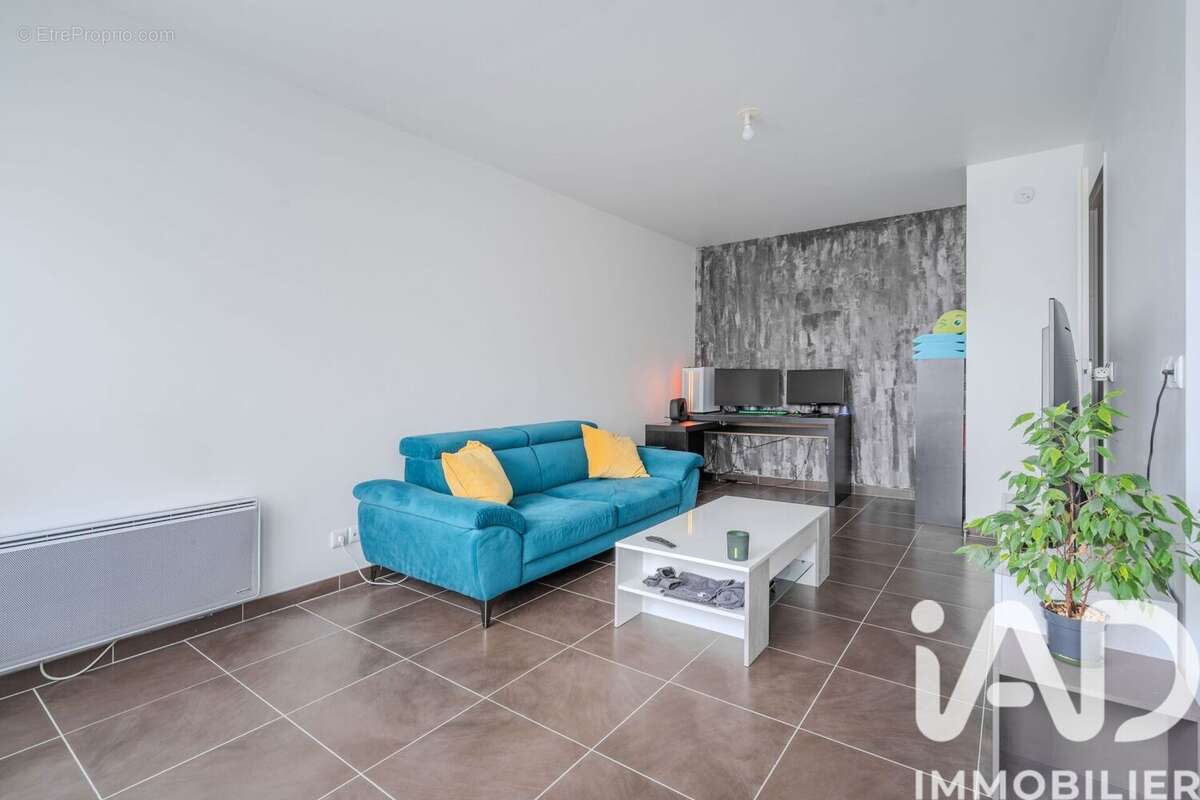 Photo 2 - Appartement à FERRIERES-EN-BRIE