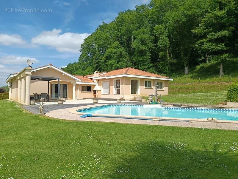 Maison à AIRE-SUR-L'ADOUR