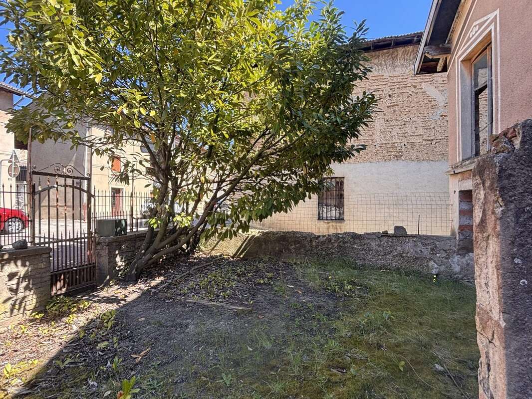 Maison à LA COTE-SAINT-ANDRE