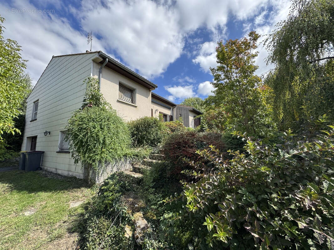 Maison à PONT-DE-LARN