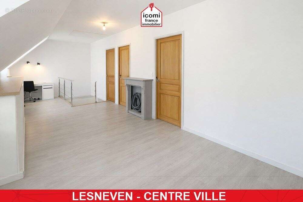 Finistere - lesneven (29260) - a vendre - maison t5 avec extension recente - 700m² de terrain - piscine - garage - dpe b - non m - photo 8
