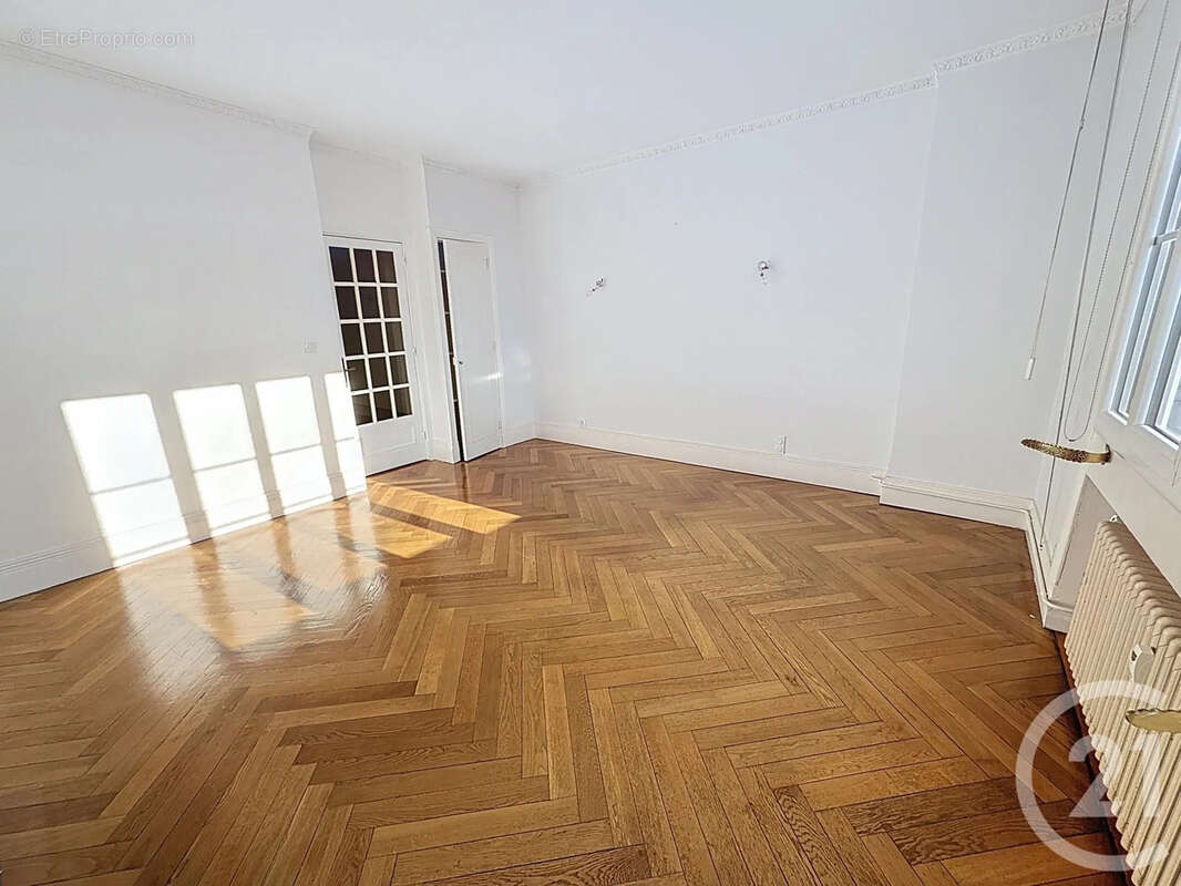 Appartement à LYON-7E