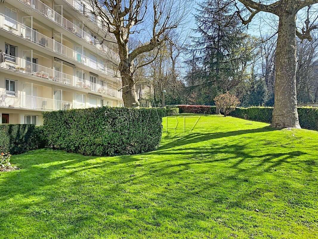 Appartement à VERSAILLES