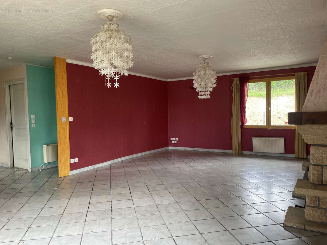 La Réole centre - Maison plain-pied de 92 M2 avec garage et jardin - photo 5