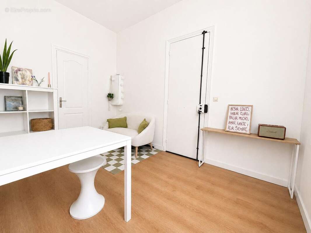 Appartement à CLICHY