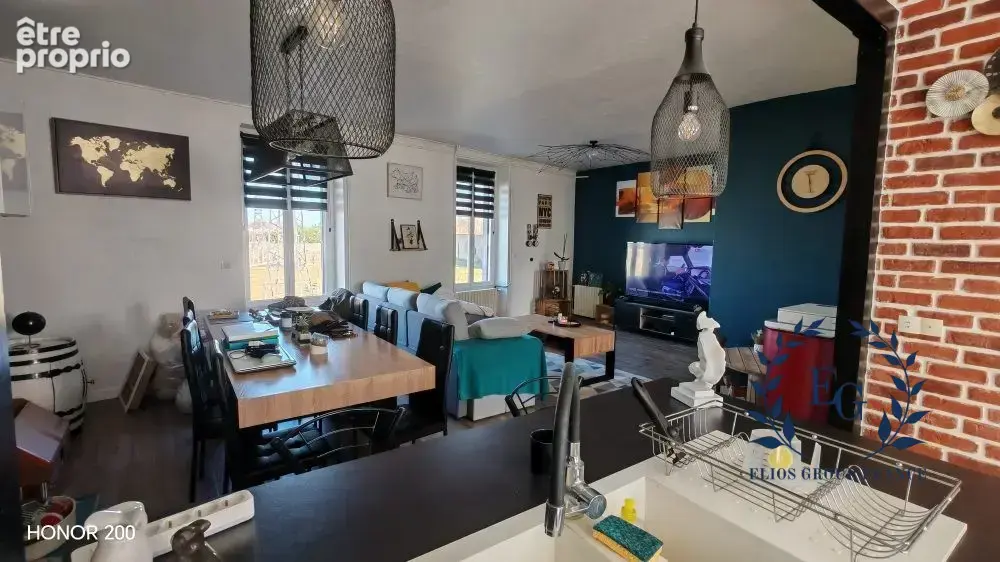 Maison 5 pièces 139 m² à vendre à Le Coteau (42120) - photo 3