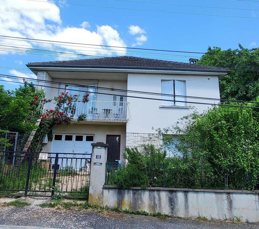 Maison à FIGEAC