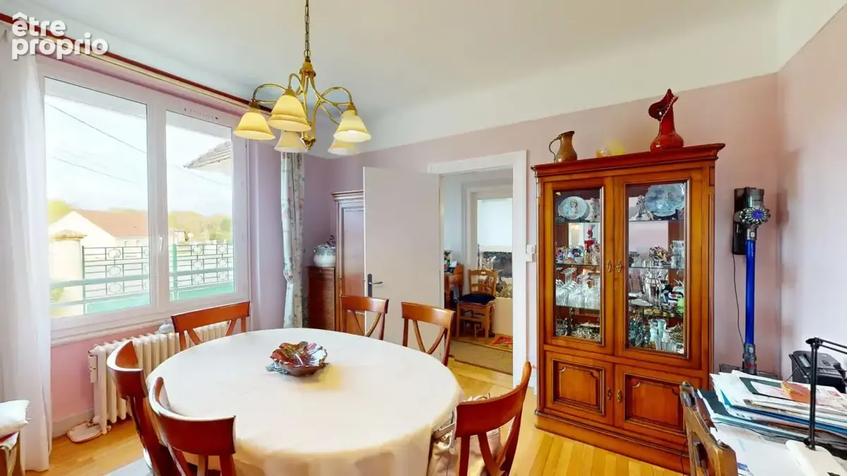 Maison Foecy  : 140 m² - 6 pièces - 4 chambres - - photo 5