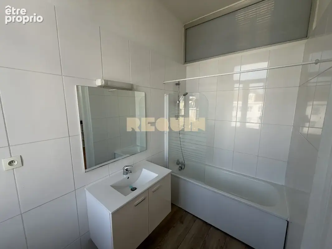Appartement 41 m² à Lille  - photo 4