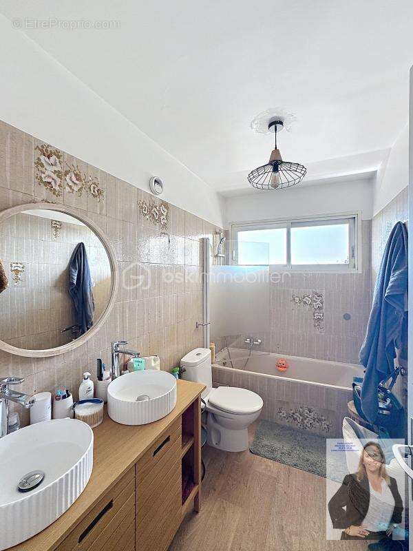 Appartement à LE CANNET