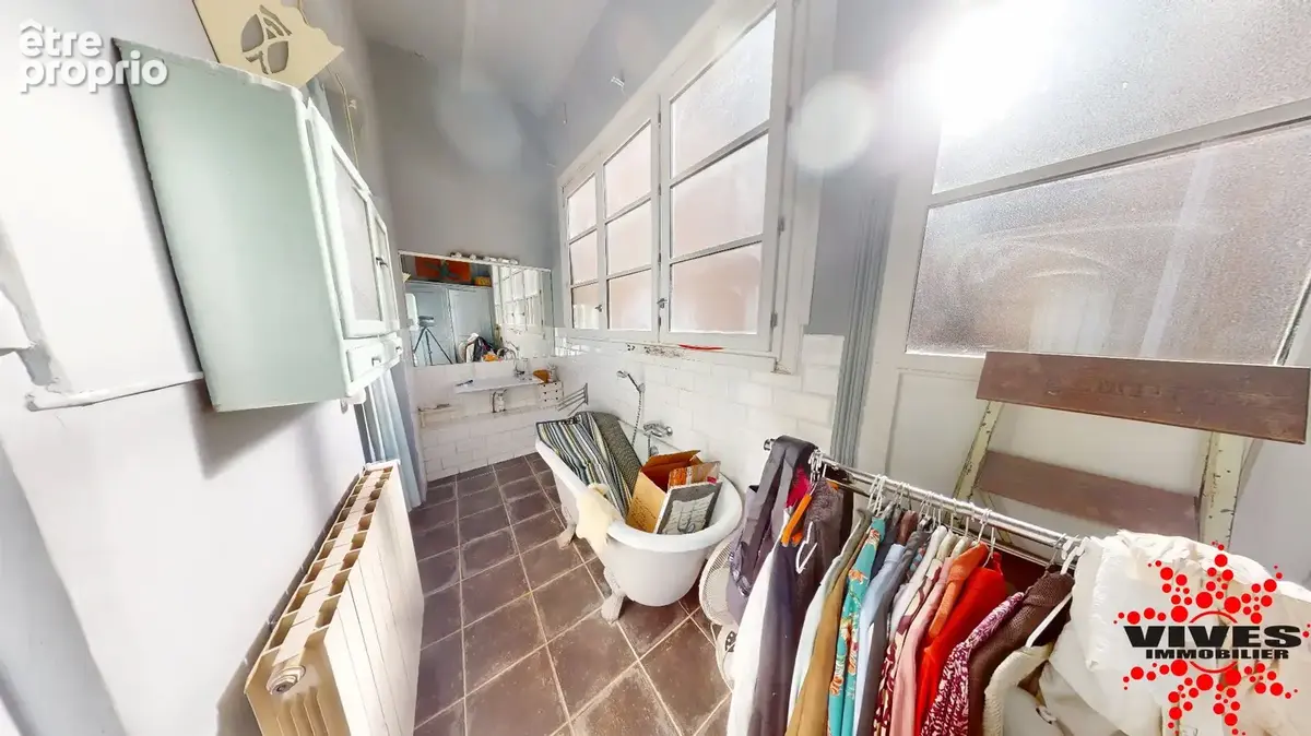 Béziers  Magnifique appartement haussmannien T5 de 207 m² avec grande terrasse ensoleillée - photo 6