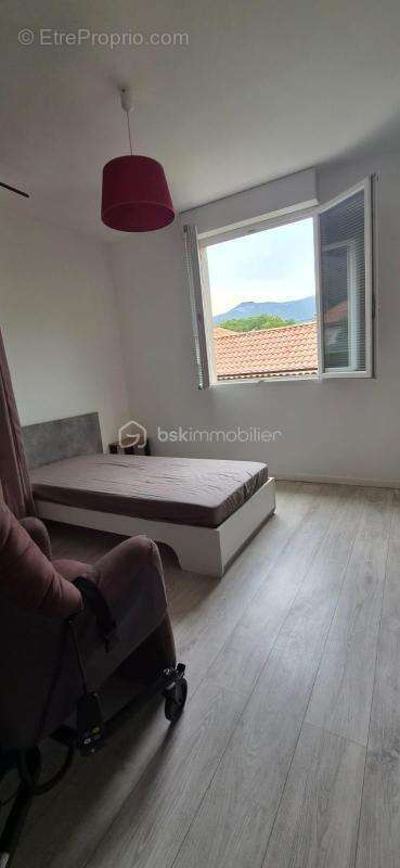 Villa 214 m² + 30 m² à aménager - 6 chambres + bureau - Piscine - photo 9
