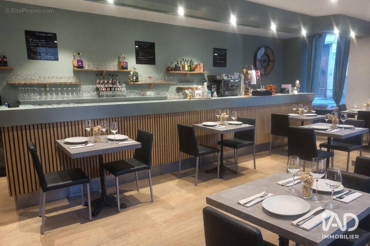 Photo 1 - Commerce à CHAGNY