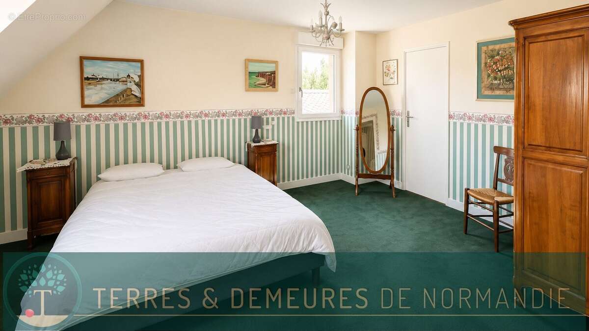 A vendre - Maison familiale de 212m² avec maison d'amis, sur un terrain de 2500m², à quelques minutes de Luneray - photo 6