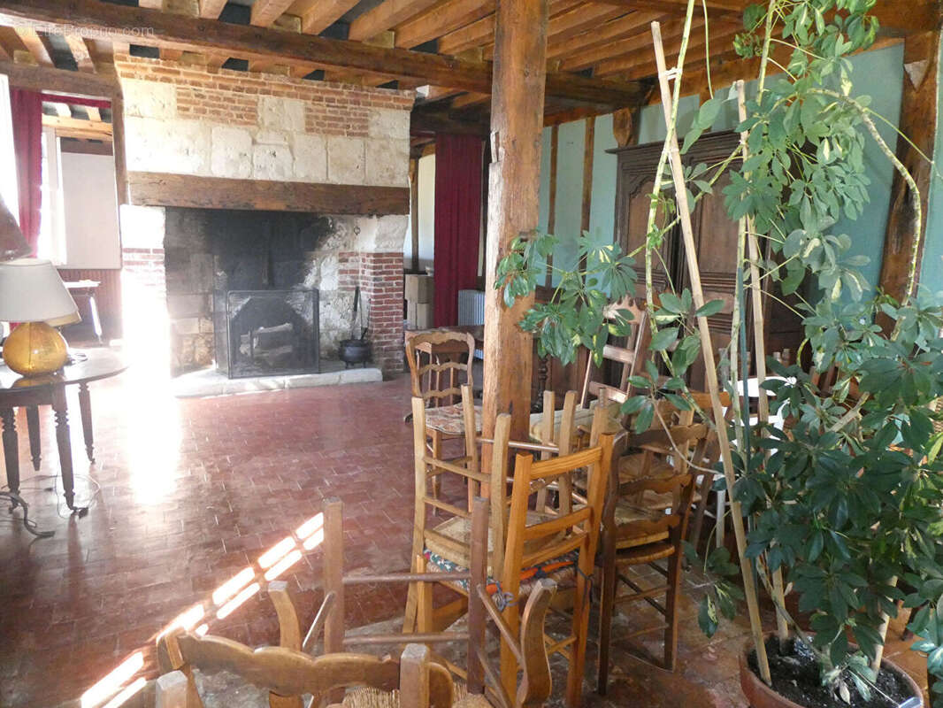 Maison à PONT-L'EVEQUE